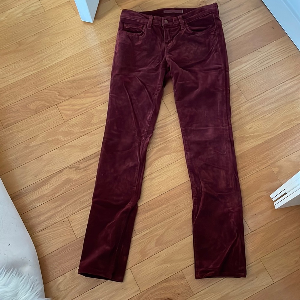 J Brand Pencil Leg Corduroy Jeans, Merlot. size 26.